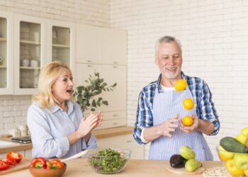 Guía Completa de Nutrición para Adultos Mayores: Alimentos Esenciales para una Vida Saludable