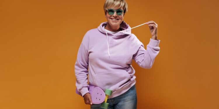 Moda y Estilo para Mayores de 50: Consejos para Vestir con Elegancia y Confianza