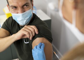 Todo lo que Necesitas Saber sobre la Dosis de Refuerzo de la Vacuna contra el COVID-19 en Argentina