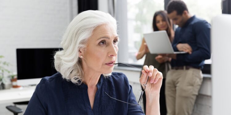 Desafíos de la Empleabilidad para Personas Mayores de 50 Años