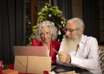 “Reflexiones para Personas de 50 Años en Adelante: Ideas para Cerrar el Año con Sabiduría y Gratitud”